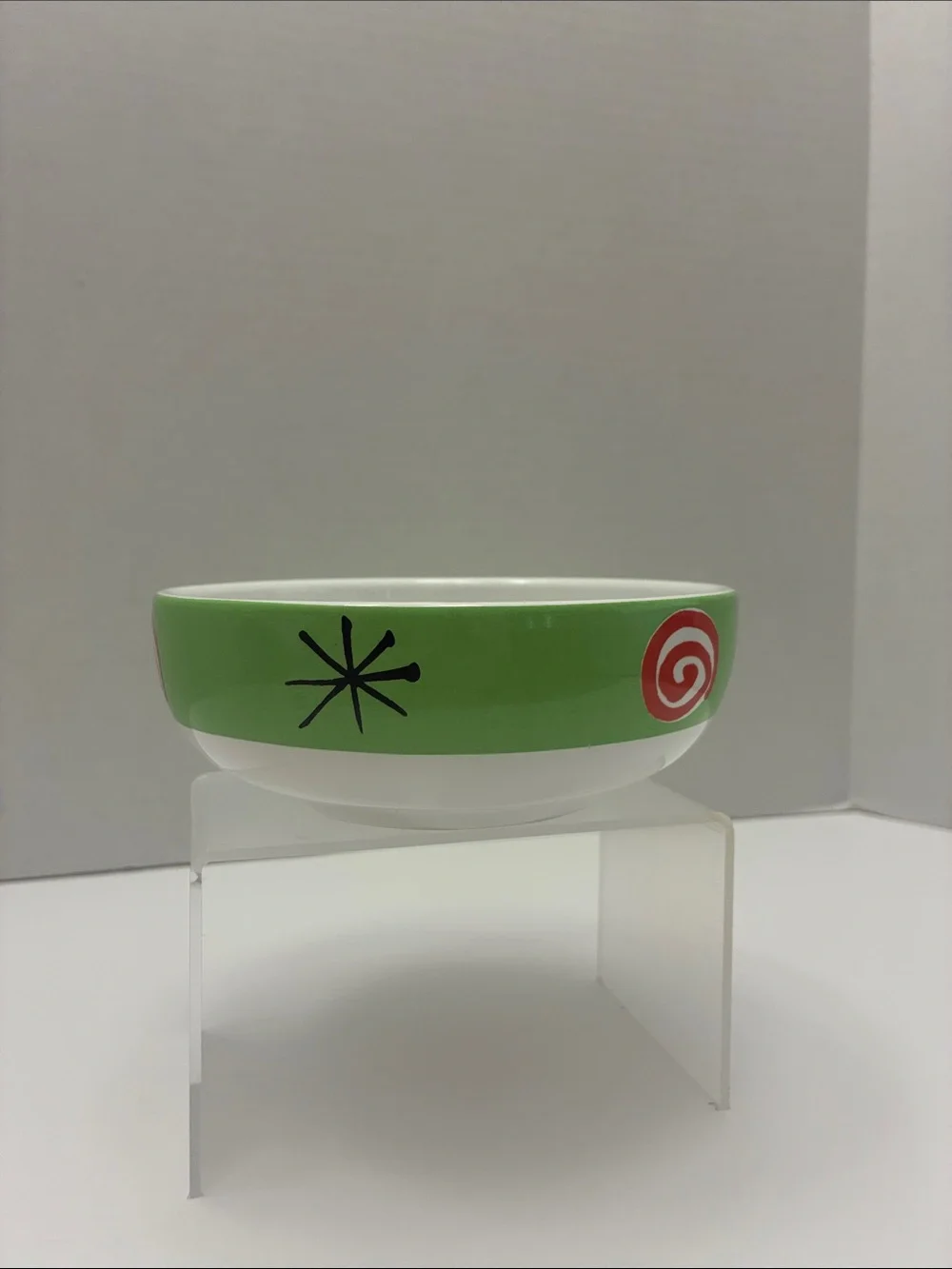 Handmade Ceramic Dog Bowl with Playful Spot Puppy Design - White and Red
